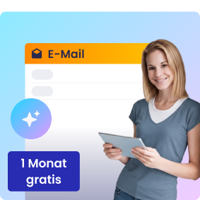 Frau verfasst eine E-Mail am Tablet 