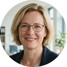 Portrait von Christiane Bergmann, Geschäftsführerin Immobilienverwaltung